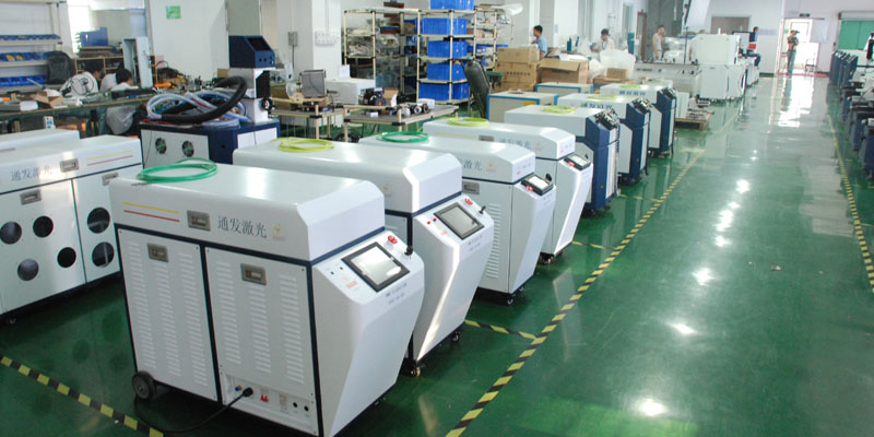 通發(fā)激光TFL-80PF<a href='http://www.yongxin158.com.cn/product/2.htm' class='text_a'>光纖<a href='http://www.yongxin158.com.cn' class='text_a'>激光焊接機</a></a>